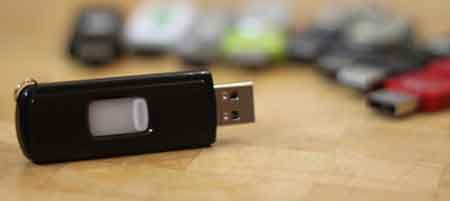 Bootable USB flash drive versus DVD disk
