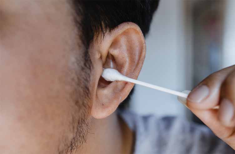 How to Pay Attention to Your Earwax Color
