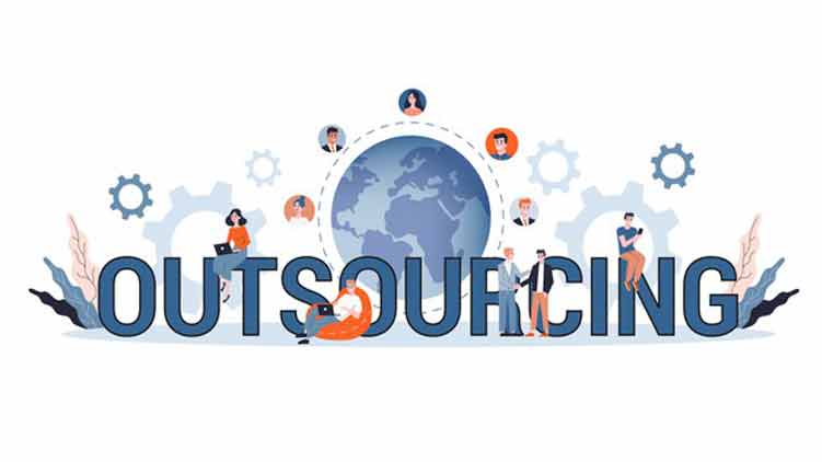 What are the Advantages and Disadvantages of Outsourcing
